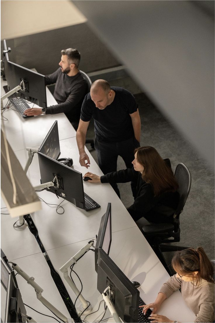 Digital advertising analysis and support